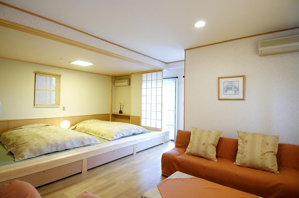 ชูบู ซานโซ Hotel ยูกาวาระ ภายนอก รูปภาพ