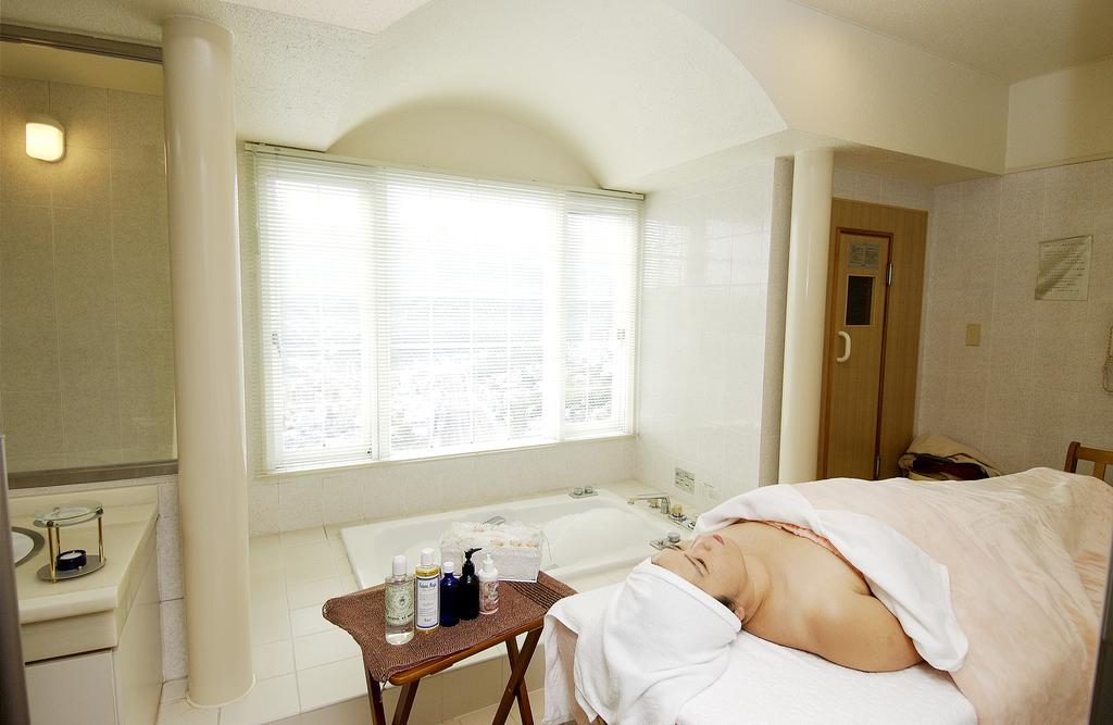 ชูบู ซานโซ Hotel ยูกาวาระ ภายนอก รูปภาพ