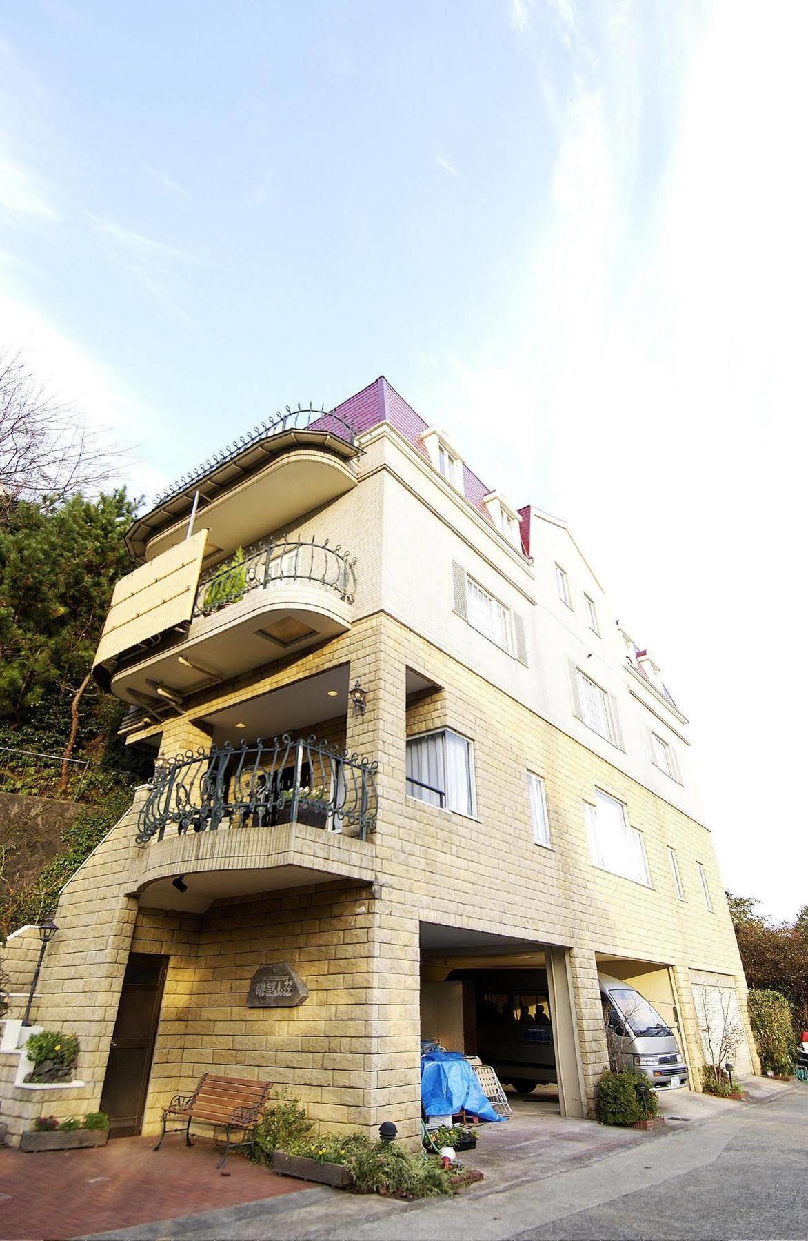 ชูบู ซานโซ Hotel ยูกาวาระ ภายนอก รูปภาพ